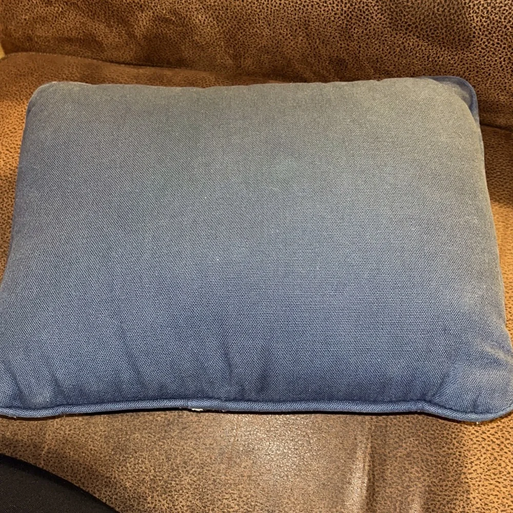 🌻 5/$15 Home Sweet Home accent pillow
